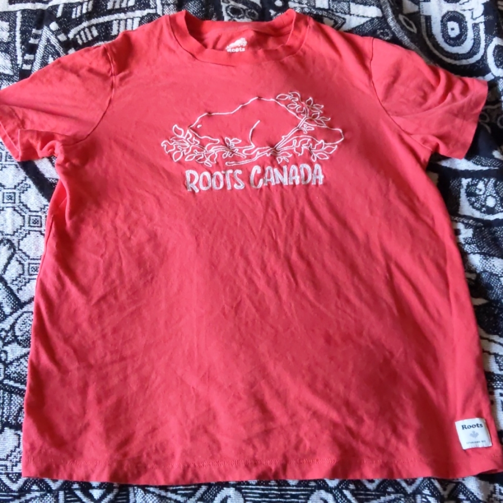 Roots Canada Tshirt